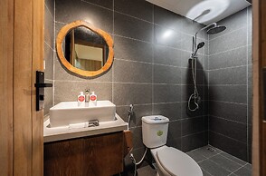 Amazing French VILLA Hoan Kiem Lake