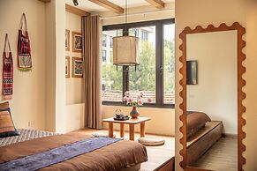 Amazing French VILLA Hoan Kiem Lake