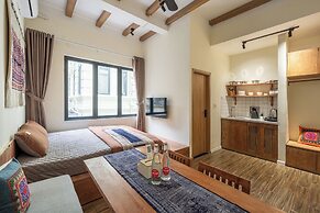 Amazing French VILLA Hoan Kiem Lake