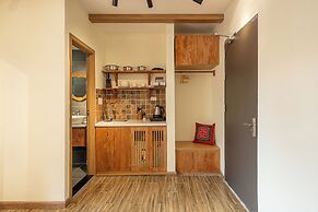 Amazing French VILLA Hoan Kiem Lake