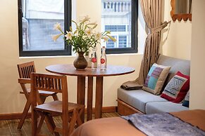 Amazing French VILLA Hoan Kiem Lake