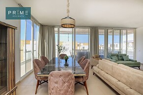 Prime Holidays Seashell