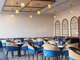 Skyline luxury in pink city