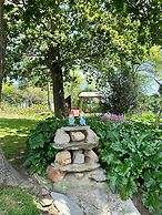Charming Farm Cottage, Relax & Recharge
