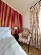 Charming Farm Cottage, Relax & Recharge