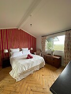 Charming Farm Cottage, Relax & Recharge