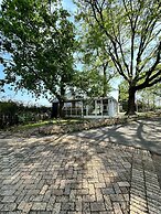 Charming Farm Cottage, Relax & Recharge