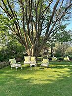 Charming Farm Cottage, Relax & Recharge