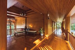 Vanasin Residence