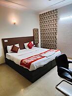 Hotel Raj Dx