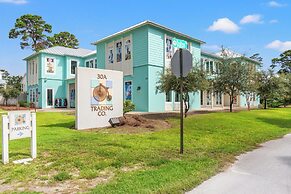 Rileys Retreat - 3BR 2BA Home With Private Pool and Gas Grill!