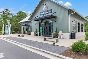 Rileys Retreat - 3BR 2BA Home With Private Pool and Gas Grill!