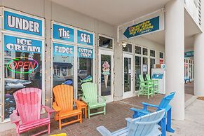 Rileys Retreat - 3BR 2BA Home With Private Pool and Gas Grill!