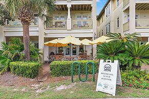 Rileys Retreat - 3BR 2BA Home With Private Pool and Gas Grill!