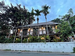 Gavilla15 Classic Boutique House