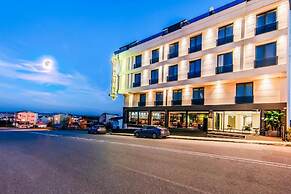 Arnavutköy Airport Hotel