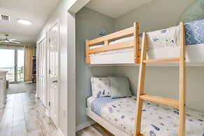 2 Mi to Beach: Condo w/ Balcony in Gulf Shores!