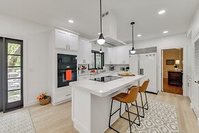 Private Beach + Outdoor Oasis: Home in St Pete!