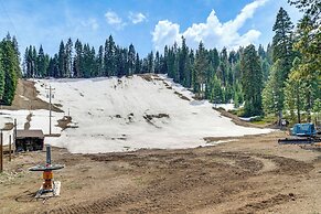 Hike, Golf & Ski: Cozy Tahoe City Condo!