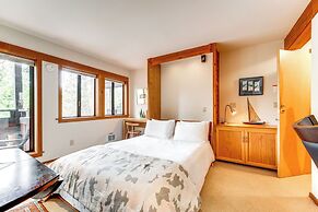 Hike, Golf & Ski: Cozy Tahoe City Condo!