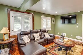 Deck w/ Hot Tub: Ashton 'cozy Cub Cabin'