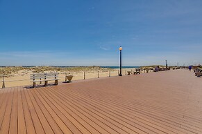 Walk to Ocean Grove Beach: Apt in New Jersey