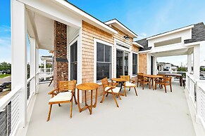 Steps From Sand & Fun: Beach Haven Retreat w/ Pool