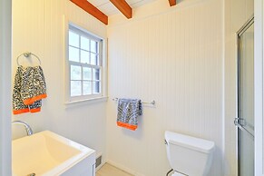 Walk to Amagansett Beach: Cottage w/ Deck!