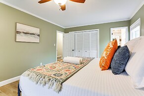 1/2 Mi to Boat Ramp: Lake Wallenpaupack Retreat!