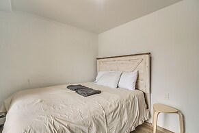 1 Mi to Story Land: Mtn-view Gem in Bartlett!