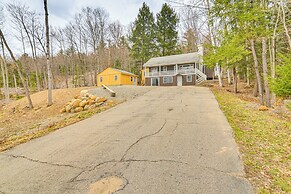 1 Mi to Story Land: Mtn-view Gem in Bartlett!