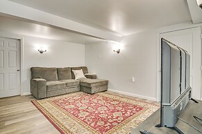 1 Mi to Story Land: Mtn-view Gem in Bartlett!