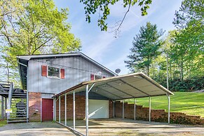 1 Mi to Pisgah Natl Forest: Wooded Haven w/ Deck