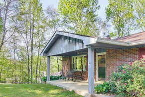 1 Mi to Pisgah Natl Forest: Wooded Haven w/ Deck