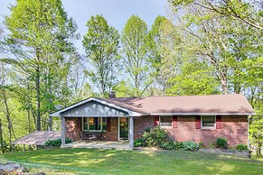 1 Mi to Pisgah Natl Forest: Wooded Haven w/ Deck