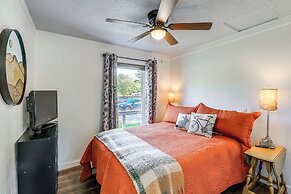 Walk to River & Trails: Cozy Damascus Cottage!