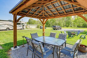 Walk to River & Trails: Cozy Damascus Cottage!