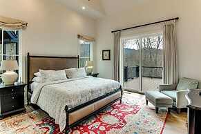 Deck & Mountain Views: 'black Chalet' in Glenville