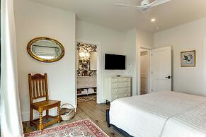 Deck & Mountain Views: 'black Chalet' in Glenville