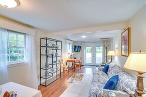 Hike, Sip & Explore: Charming Waterford Cottage!