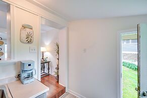 Hike, Sip & Explore: Charming Waterford Cottage!