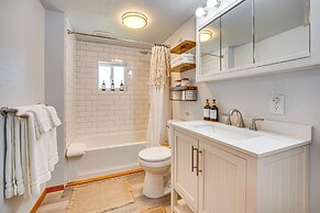 9 Mi to The Gorge: Updated Retreat w/ Yard!