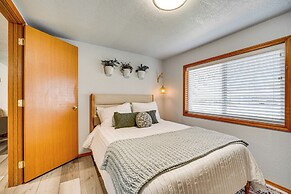 9 Mi to The Gorge: Updated Retreat w/ Yard!