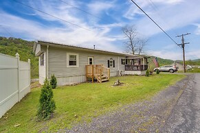 15 Mi to Raystown Lake: Riddlesburg Getaway!