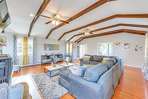 Game Room, Deck & Fire Pit: Covington Township Gem