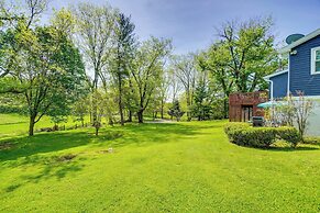 < 1 Mi to Wineries: Quaint & Cozy Waterford Studio