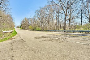 4 Mi to Dtwn: Spacious Family Cabin in Jonesville!