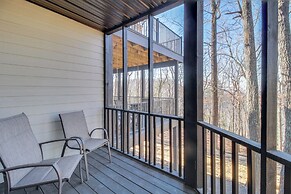 3 Mi to Winery: Jasper Mountain Chalet w/ Hot Tub!