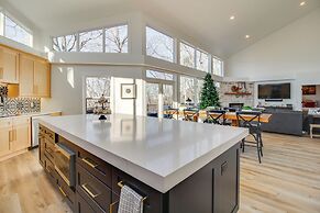 3 Mi to Winery: Jasper Mountain Chalet w/ Hot Tub!