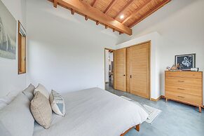 Luxe Mtn-view Escape 5 Mi to Dtwn Priest River!